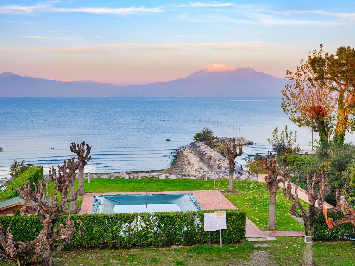 Casa Lugana 19 - Monolocale Con Piscina Direttamente A Lago 西尔米奥奈 外观 照片
